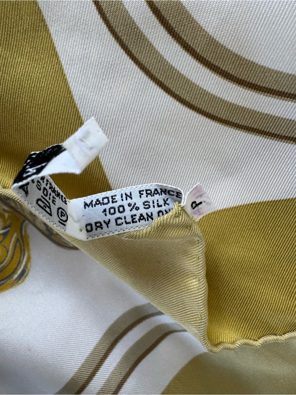 HERMÈS Brides de Gala Silk Scarf in Mustard & Ivory - Picture 4 of 4